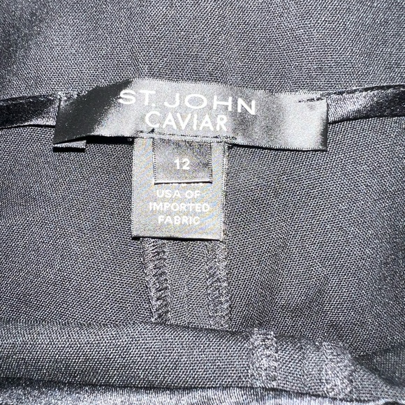 St John Caviar Pants tag is 12 they fit like a 10. Very nice pant! - Picture 2 of 3